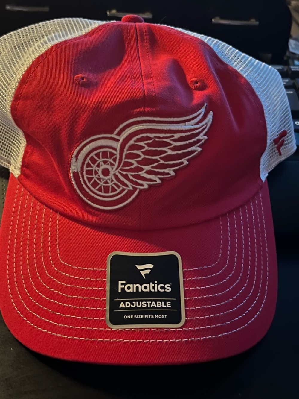Fanatics Red & White Detroit Red Wings Mesh Back Cap